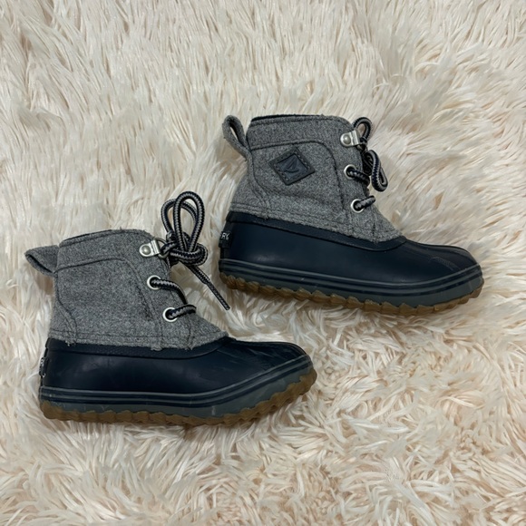 Sperry Grey Bowline Boot Toddler size 6M - Picture 6 of 8